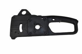 Полукорпус левый пилы цепной эл. BR-2200